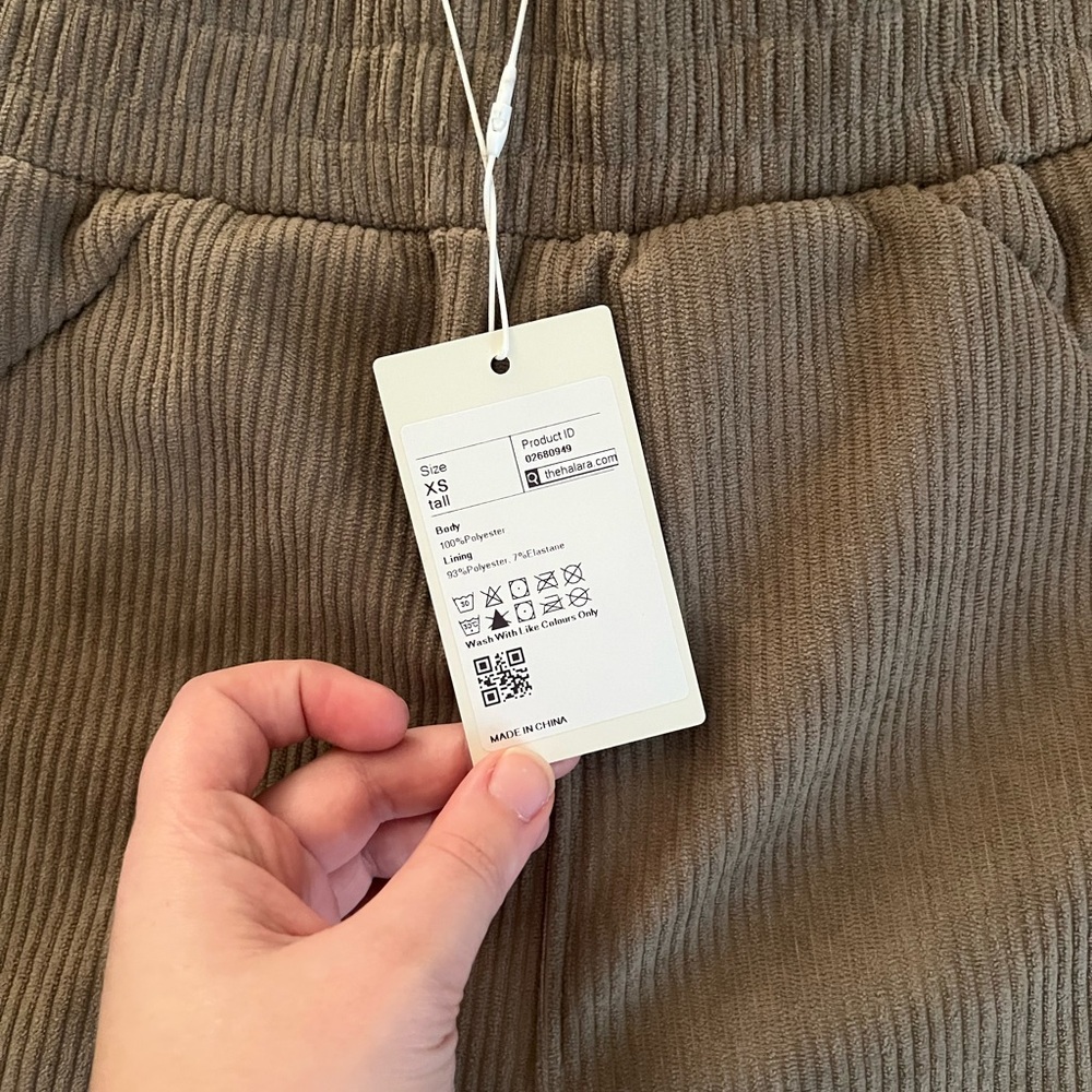 HALARA Ribbed Pants in Brown - Picture 2 of 2